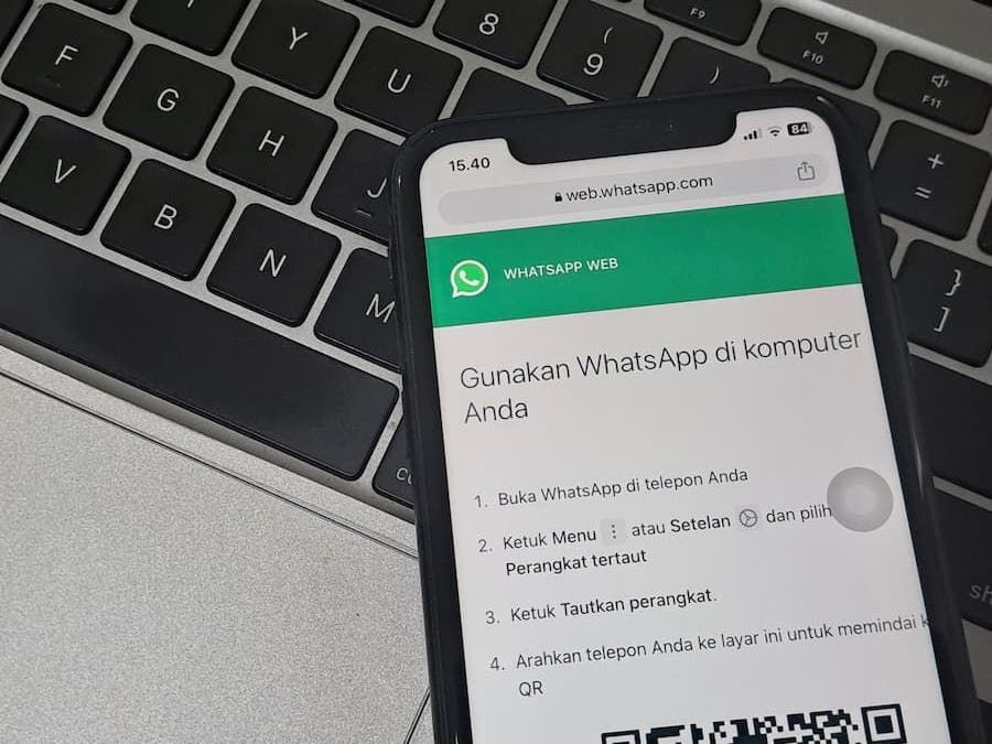 Apa Itu Pesan Broadcast di WhatsApp